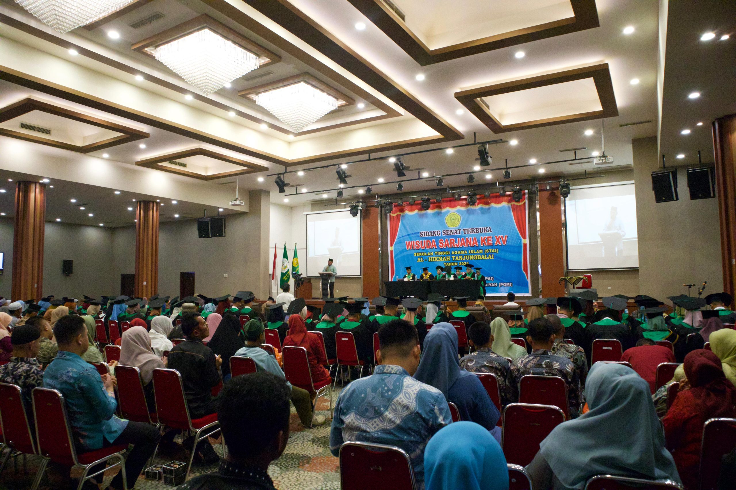 Sidang Senat Terbuka Wisuda Ke-XV 2024 Sekolah Tinggi Agama Islam Al Hikmah Tanjungbalai