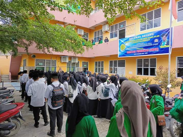 Kegiatan Orientasi Pendidikan (ORDIK) Mahasiswa Baru  STAI Al-Hikmah Tanjungbalai Tahun Akademik 2024