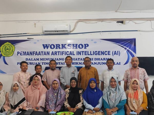 Workshop Pemanfaatan Artifical Intelligence (IA) Dalam Menunjang Kegiatan Tri Dharma Perguruan Tinggi STAI Al Hikmah Tanjung Balai